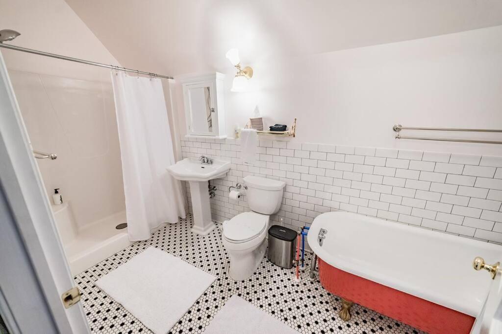 The Long Run - 2 Ca King Sized Beds+ - Sleeps 8-10 Appartement Lynchburg Buitenkant foto