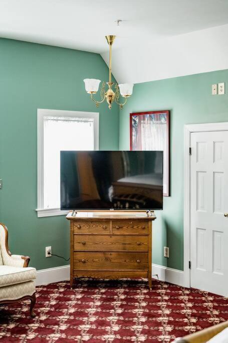 The Long Run - 2 Ca King Sized Beds+ - Sleeps 8-10 Appartement Lynchburg Buitenkant foto