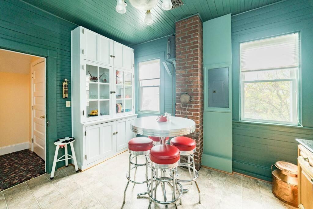 The Long Run - 2 Ca King Sized Beds+ - Sleeps 8-10 Appartement Lynchburg Buitenkant foto