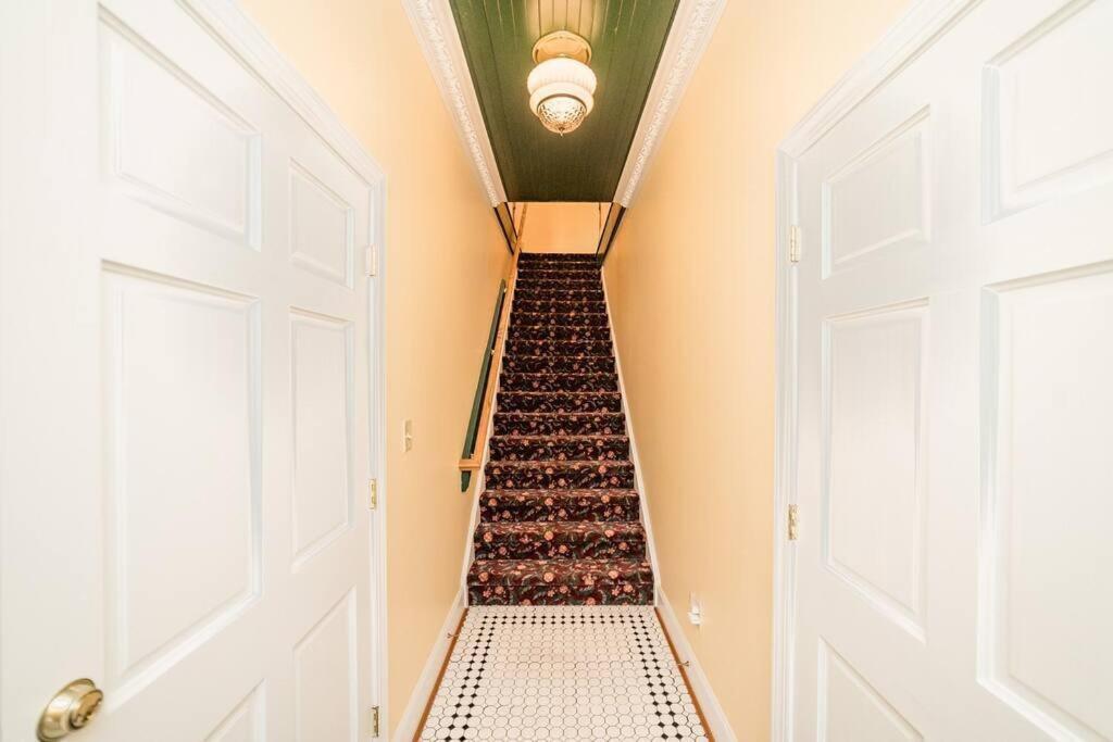 The Long Run - 2 Ca King Sized Beds+ - Sleeps 8-10 Appartement Lynchburg Buitenkant foto