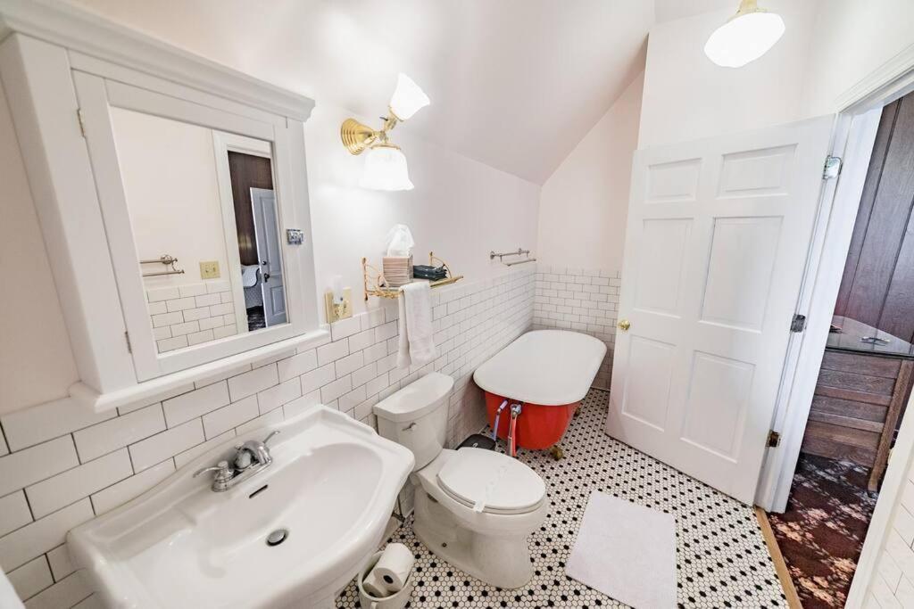 The Long Run - 2 Ca King Sized Beds+ - Sleeps 8-10 Appartement Lynchburg Buitenkant foto